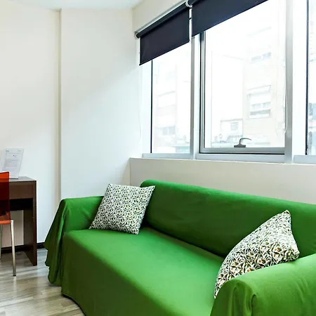 Ginosi Basics Centric Apartel